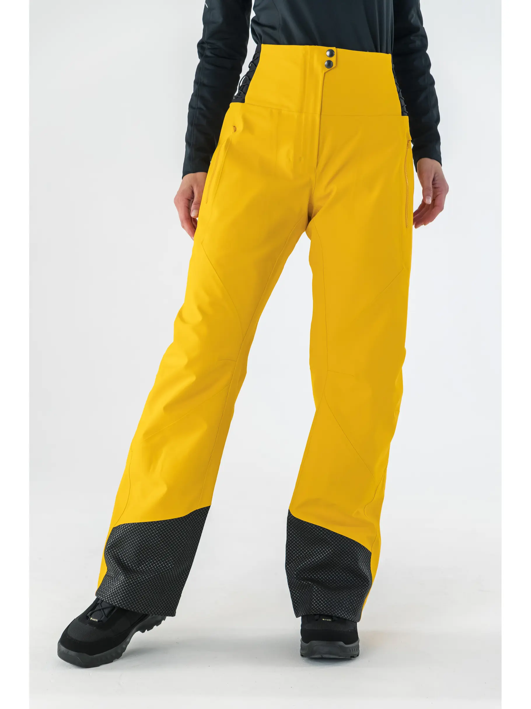 KORE Pants Women
